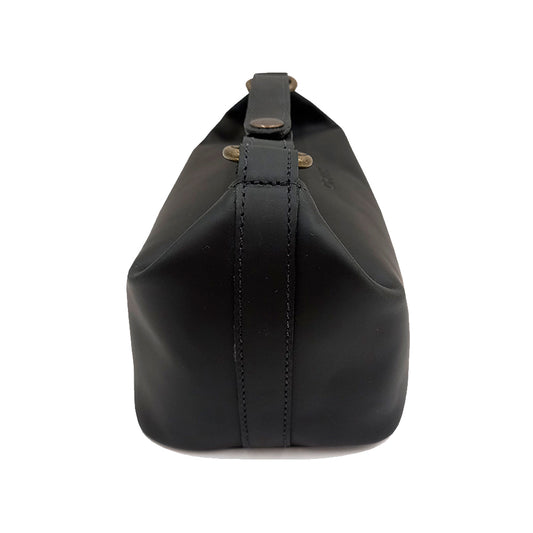 64f63abdfaf4c112dc3ded18